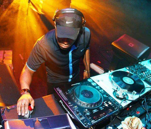 Five Questions to Ask When Hiring a DJ in Houston